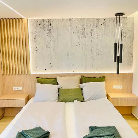 Kethly Premium Apartment