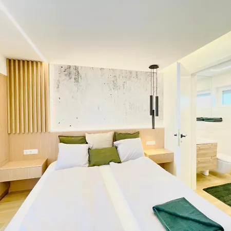 Kethly Premium Apartment Balatonfured